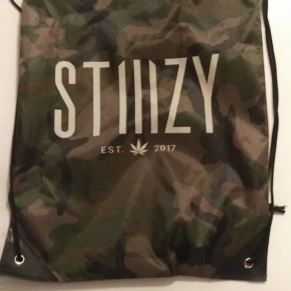 Women's VANS OFF THE WALL SHOES SIZE 11